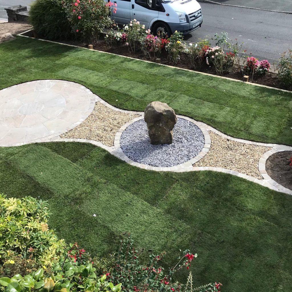 Circular Patio and Lawn