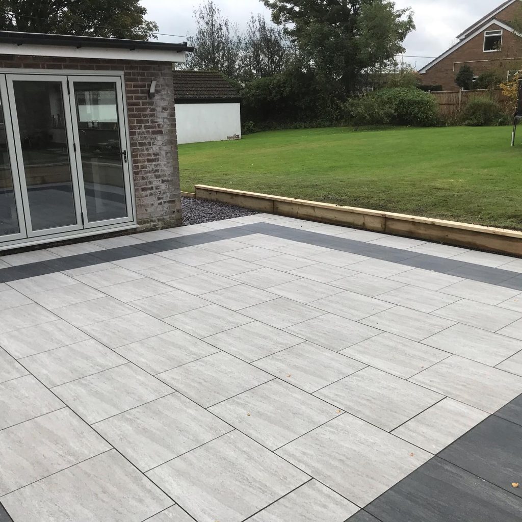 Porcelain Patio with Dark Border